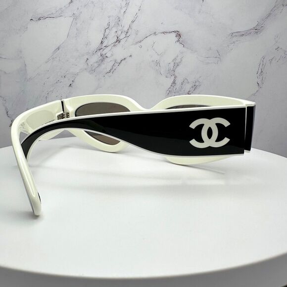 NEW CHANEL Sunglasses - Picture 11 of 16
